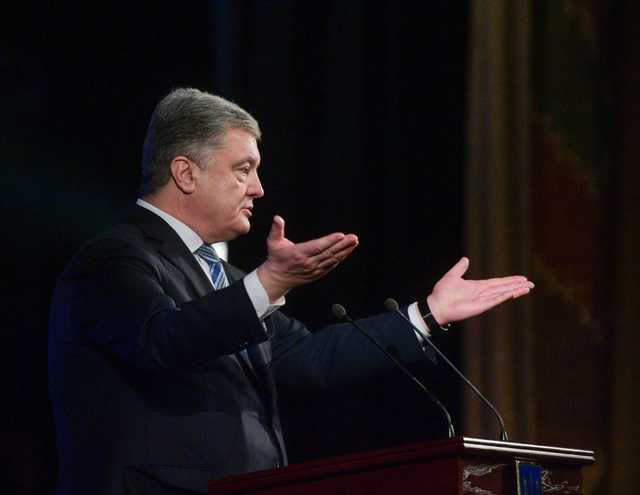 Политолог рассказал, примет ли Порошенко вызов Зеленского