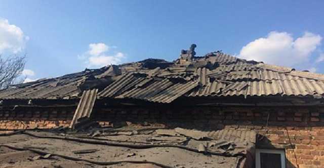 Боевики обстреляли Золотое-4 в Луганской области