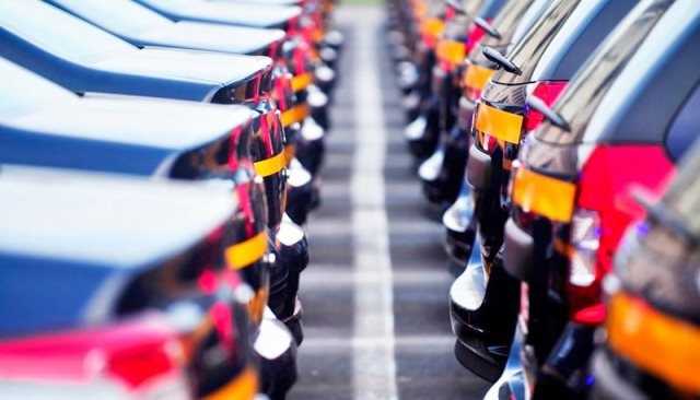 В Украину будут поставлять недорогие б/у авто из США