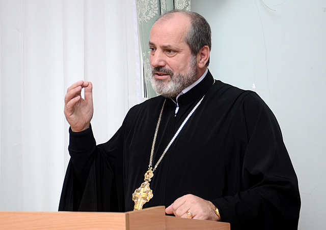 “Всі, хто проголосують за Зеленського – горітимуть у пеклі”, – протоієрей ПЦУ