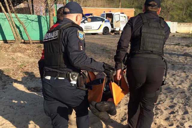 В Днепре мужчина пытался покончить жизнь самоубийством, спрыгнув с моста