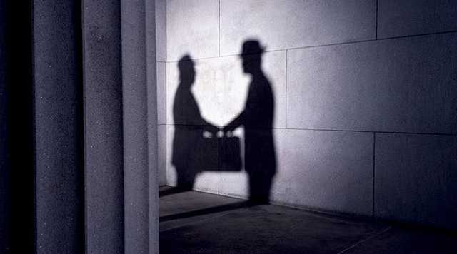 «Укрзализныця» закупила электрощетки у подставной фирмы за 2,8 млн гривен