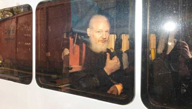 Ассанж готовий співпрацювати зі шведським слідством