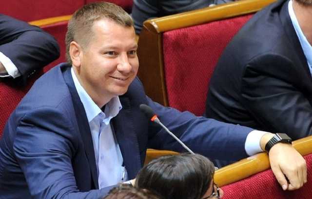 Экс-глава Херсонской ОГА Гордеев сам себе выписал грамоту за вручение грамот – волонтер