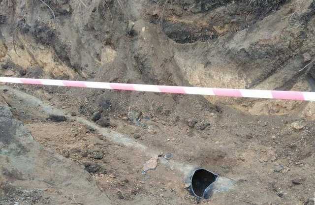 В Донецкой области полицейские украли арестованные трубы и сдали их на металл