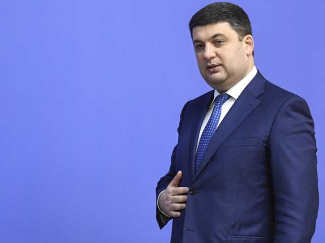 «Гройсман уже собирает вещи»: премьер появился на заседании Кабмина небритым