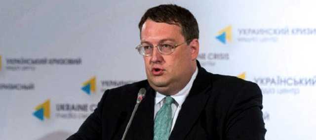 Сериал "Слуга народа" должен быть настольной книгой для политиков, - Геращенко