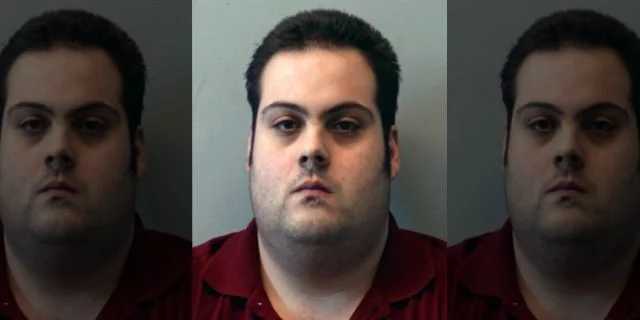 Злоумышленник, приславший белый порошок сыну Трампа, получил условный срок