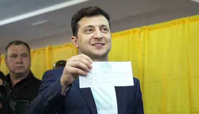 Полиция проверит факт демонстрации бюллетеня Зеленским