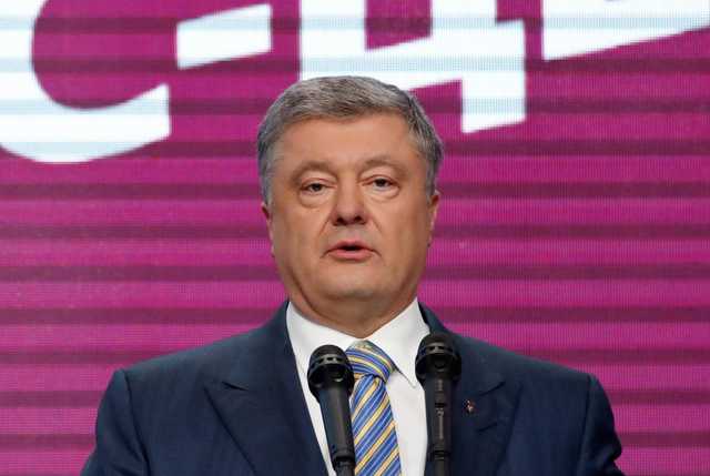 "Готов тратить все время": Порошенко пообещал помогать Зеленскому до инаугурации