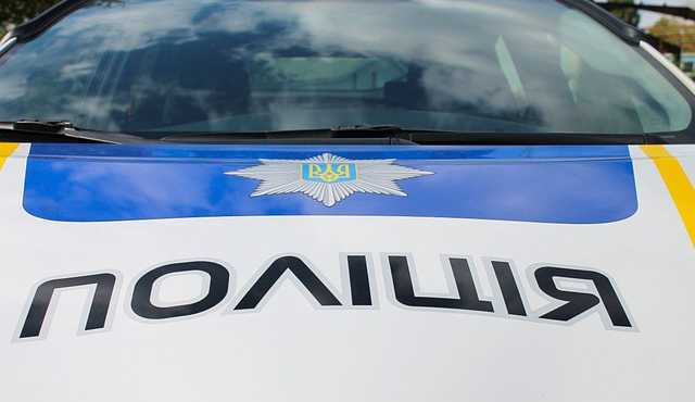 Инцидент на Майдане: нарушитель задержан, полицейская в реанимации