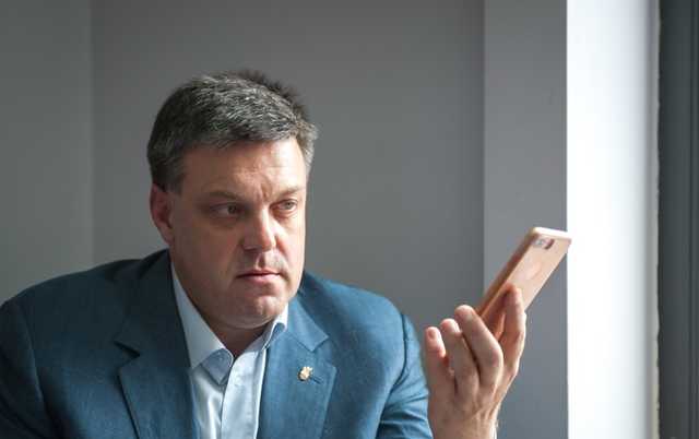 "Свобода" остается национальной оппозицией теперь уже к будущему президенту Зеленскому, - Тягнибок