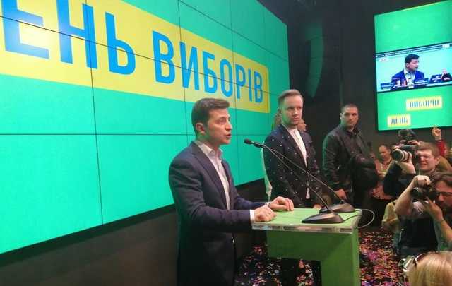 "Игра будет интересной": Зеленский планирует "взять" Донбасс, в Москве — оживились