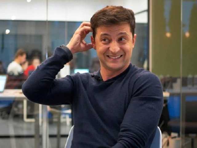 После победы на выборах Зеленский исчез