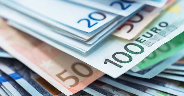 В Киеве активизировался валютный мошенник: злоумышленник попал на видео