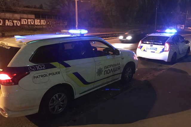 В Одессе преступник вытащил из автомобиля 800 тысяч гривен