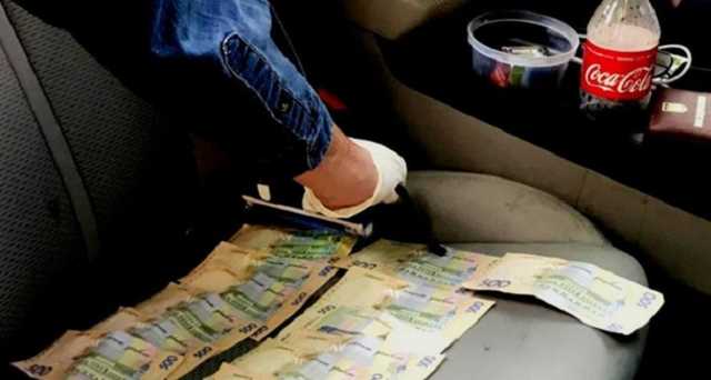 В Запорожье чиновник погорел на взятке