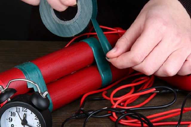 Опять заминировали. Из аэропорта в Харькове эвакуировали 600 человек