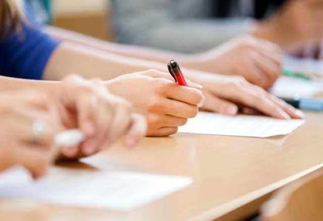 Назвали количество людей, которые зарегистрировались на сдачу ВНО-2019