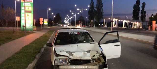 На выезде из Измаила пьяный водитель на "девятке" убил лошадь