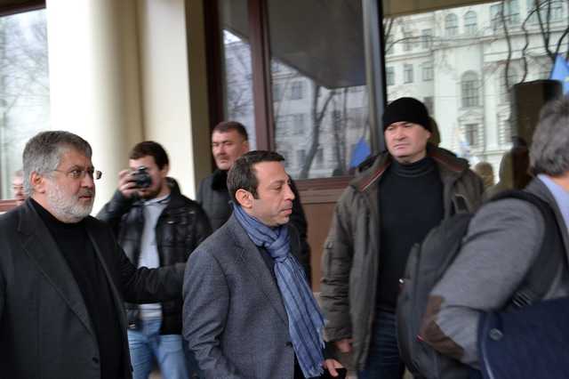 Eкс-заступник Коломойського Корбан взяв участь у пeршотравнeвій дeмонстрації у Відні