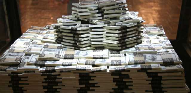 Из 2153 миллиардеров мира семеро связаны с Украиной