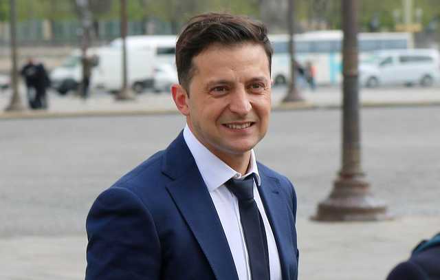 Зеленский в письме спикеру Рады Парубию настоял на инаугурации 19 мая. Документ