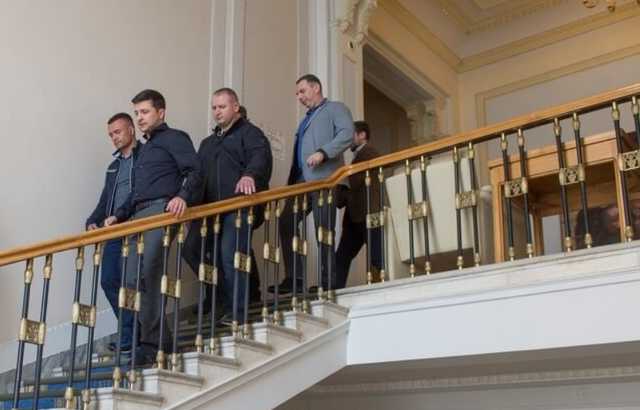 Дата інавгурації, запропонована Зеленським, припадає на день скорботи