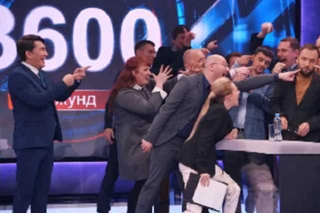 "Подносим хрен к носу": в России поглумились над топ-пропагандистами Путина Скабеевой и Поповым