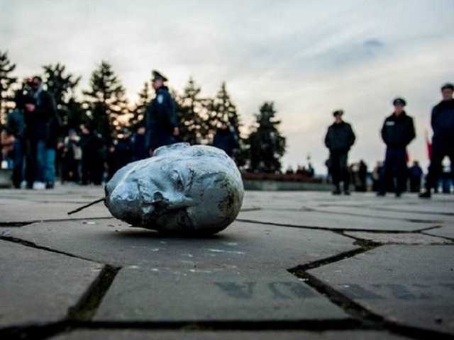 В Харькове собрала голоса петиция о частичной отмене декоммунизации