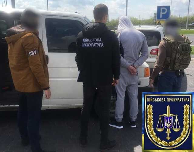 Скандал на таможенном посту в Житомире: на взятке задержали уже второго начальника