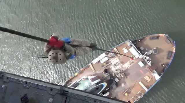 Бойцы ВСУ в рамках учений захватили вражеский корабль