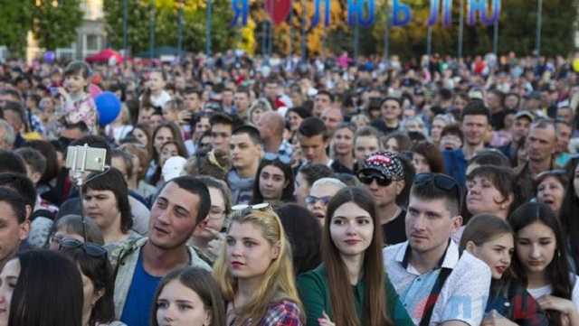 На концерт в Луганске с участием российских звёзд пришли 50 тысяч зрителей