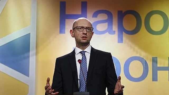 Почему партия Яценюка оттягивает дату инаугурации Зеленского