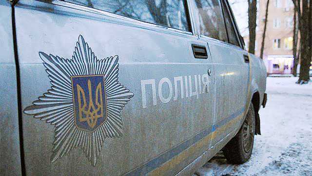 У Житомирській області  невідомі застрелили чоловіка та втекли на мотоциклі Honda