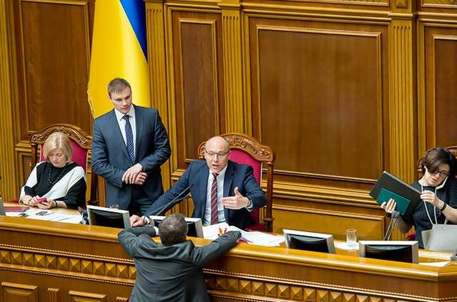 Парубий призвал начать консультации по созданию новой коалиции в Раде