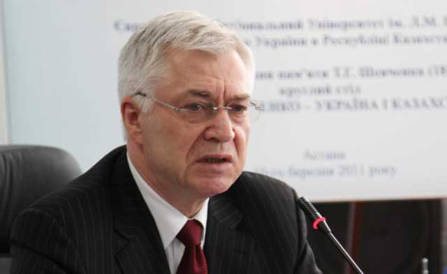 Порошенко уволил посла Украины в Китае