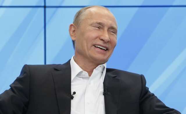 "Плохая примета": в сети высмеяли новый конфуз Путина