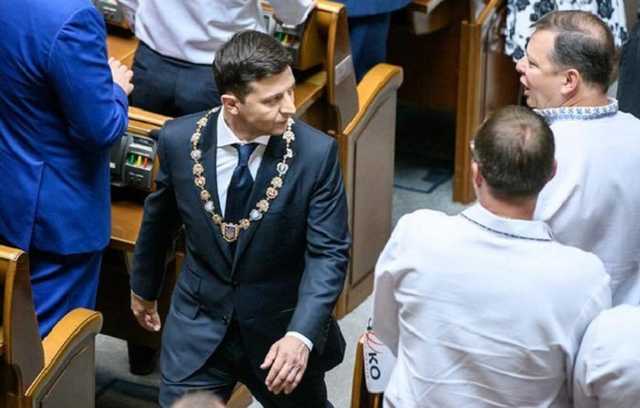 Зеленский – Раде: работайте или уходите