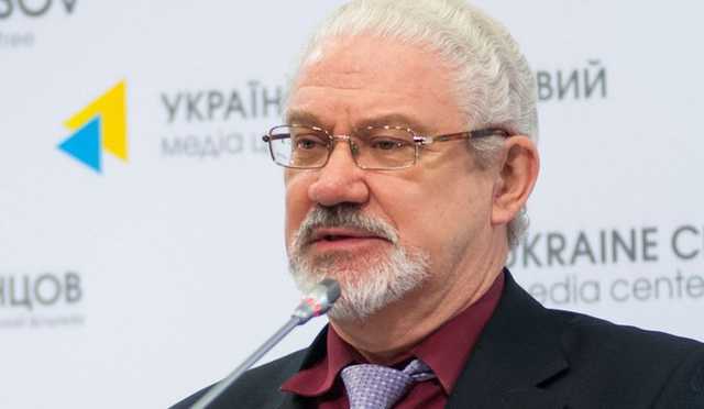 Экс-судья КС назвал неконституционным указ о роспуске Рады и объяснил почему