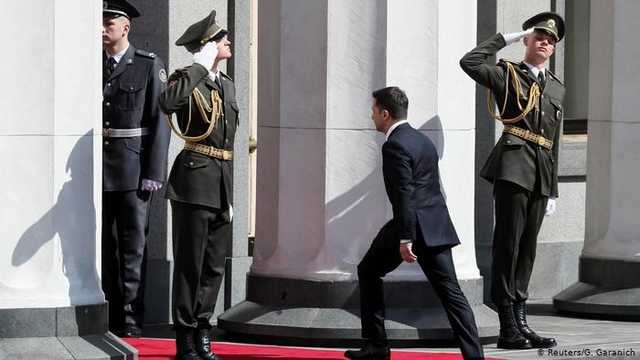 Сможет ли Зеленский выйти из противостояния с текущим парламентом и правительством без потерь?