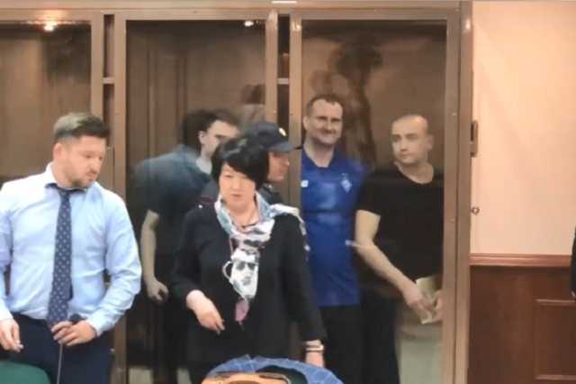 Смеялись в лицо врагам: Цимбалюк показал сильное видео с пленными украинскими моряками