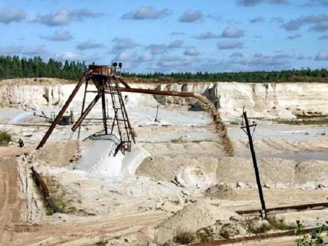 Под Ровно ребенок погиб в выкопанной им землянке