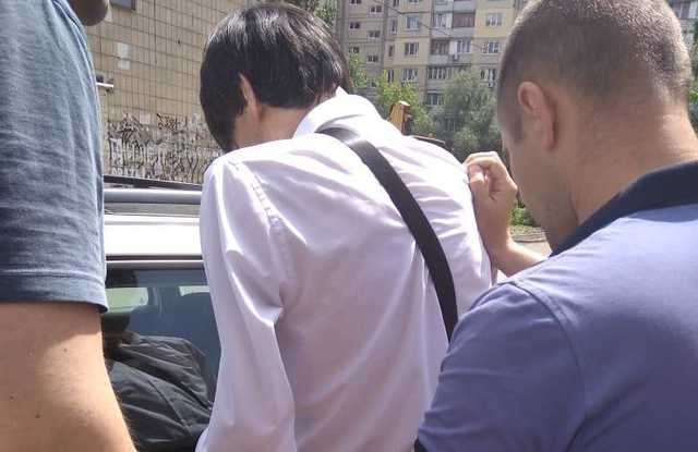 Киевлянин вербовал маленьких девочек для оказания сексуальных услуг