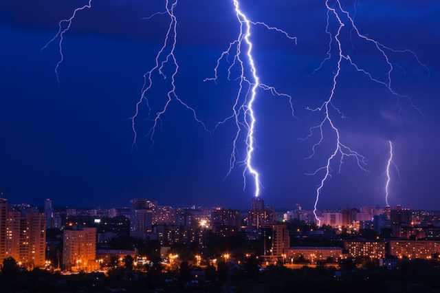 Украину накроют мощные ливни с грозами и градом: карта погоды