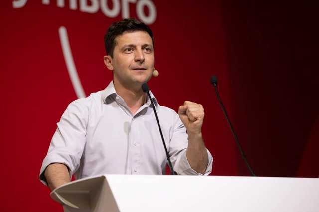 Петиция об отмене петиции за отставку Зеленского набрала необходимое для рассмотрения количество голосов