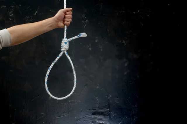 В Запорожье мужчина убил жену, а затем повесился