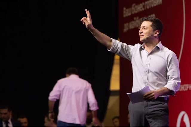 СМИ назвали несколько примеров, когда Зеленский отказал Коломойскому