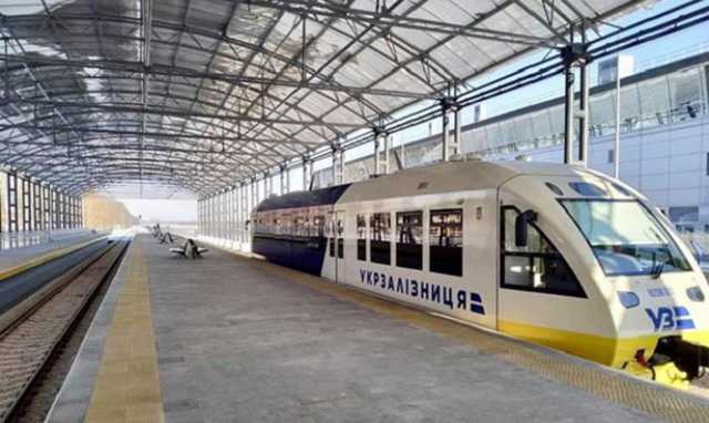 За полгода экспресс в аэропорт “Борисполь” перевез более 360 тысяч пассажиров