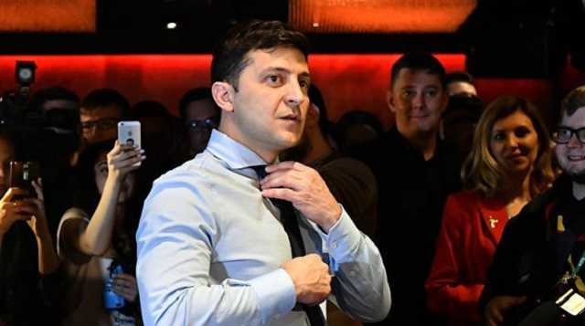 Зеленський не носить краватку і ділові костюми: чому